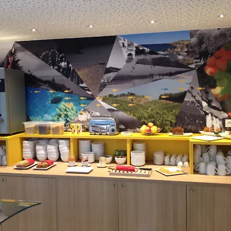 Отель Ibis Styles Collioure