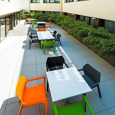 Ibis Styles Collioure פור-ונדרה