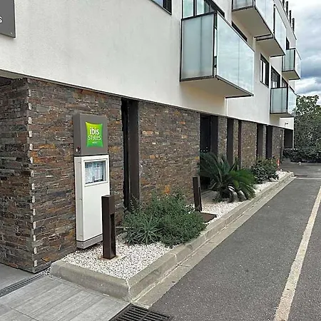 Ibis Styles Collioure 포르방드르